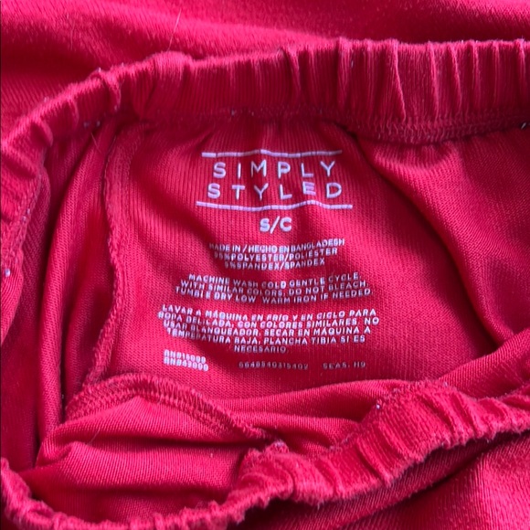 Cozy Red Lounge Set - Picture 2 of 3